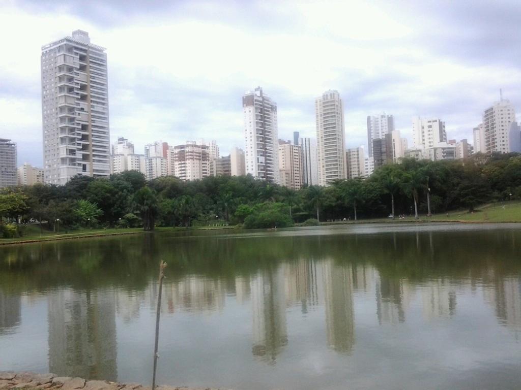 Flats Bueno Em Goiania Apartment Exterior photo